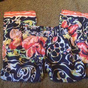 Lilka lounge pants size M